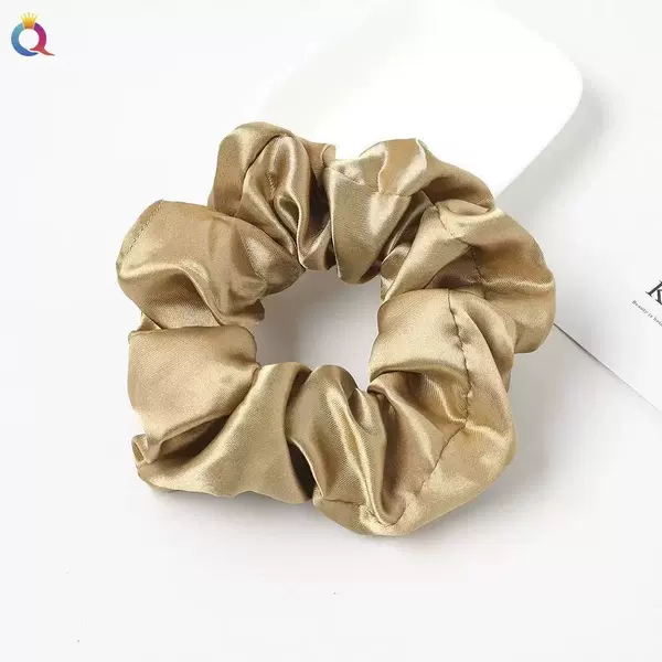 Champagne color