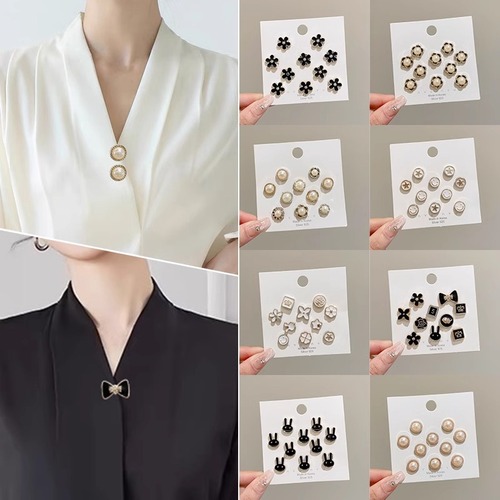 Neckline Hidden Clasp Anti-Exposure Pearl Brooch for Clothing — Chest-Clip Fastener, Seamless Pin-On Accessory, and Functional Button