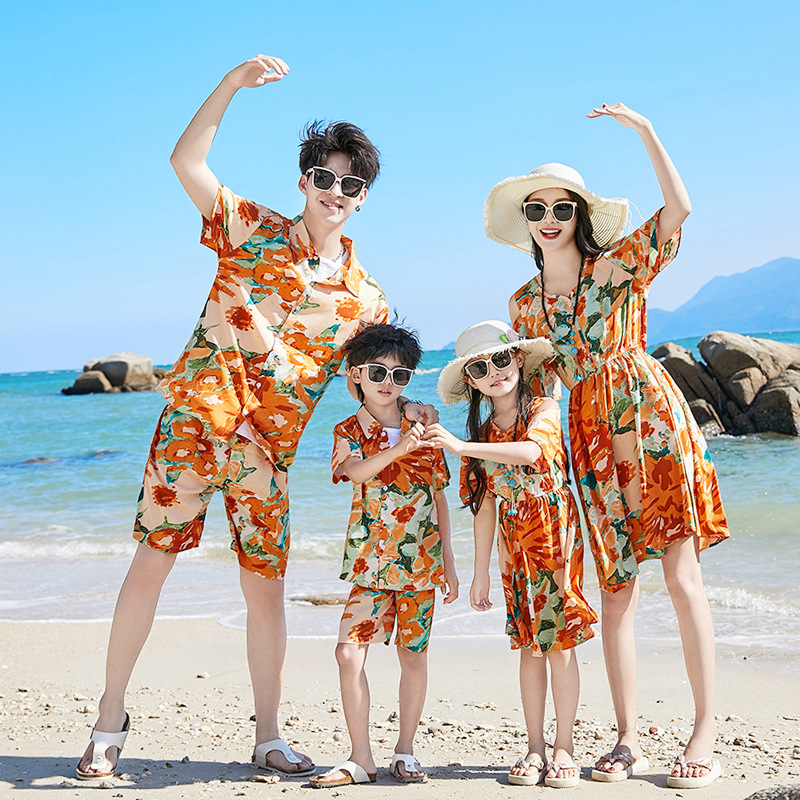 海南三亚度假沙滩亲子装夏季2025新款一家四口母女连衣裙家庭套装