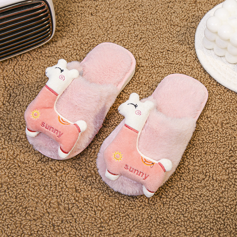 Winter new home plush slippers parent-child indoor warm fluffy shoes wholesale men's and women's cartoon slippers wholesale