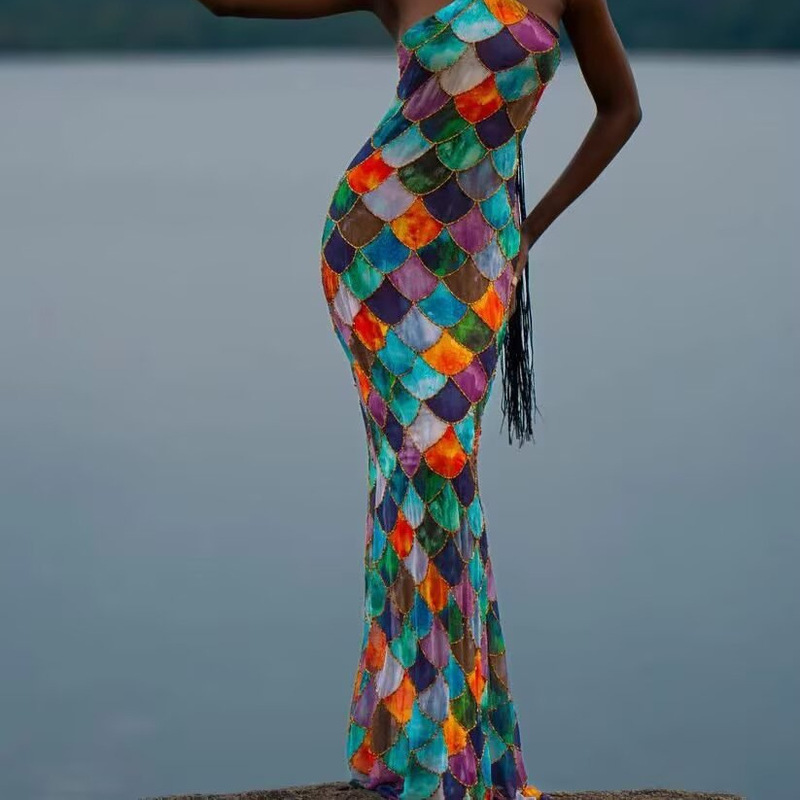 Satin Printed Neck Hanging dress 2025 Spring New Fish Scale Fashion Tight Waist Slim Slim Long Elegant Women