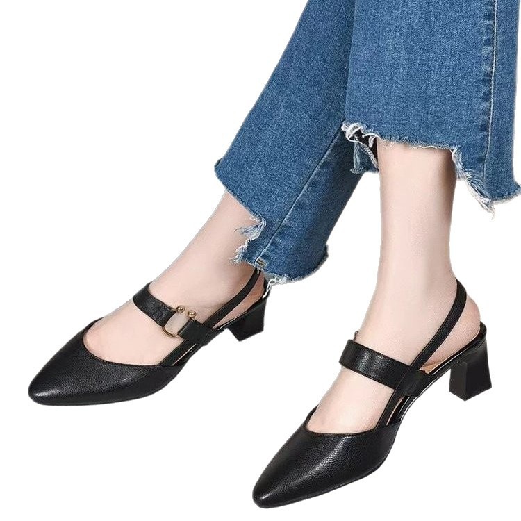 Baotou sandalias para mujeres 2026 nuevo estilo extranjero tacones gruesos de cuero suave zapatos vacíos de verano tacones altos zapatos de mujer puntiagudos zapatos de hebilla única