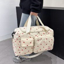 大容量灯芯绒行李包草莓旅行包女轻便手提斜挎包多功能运动健身包