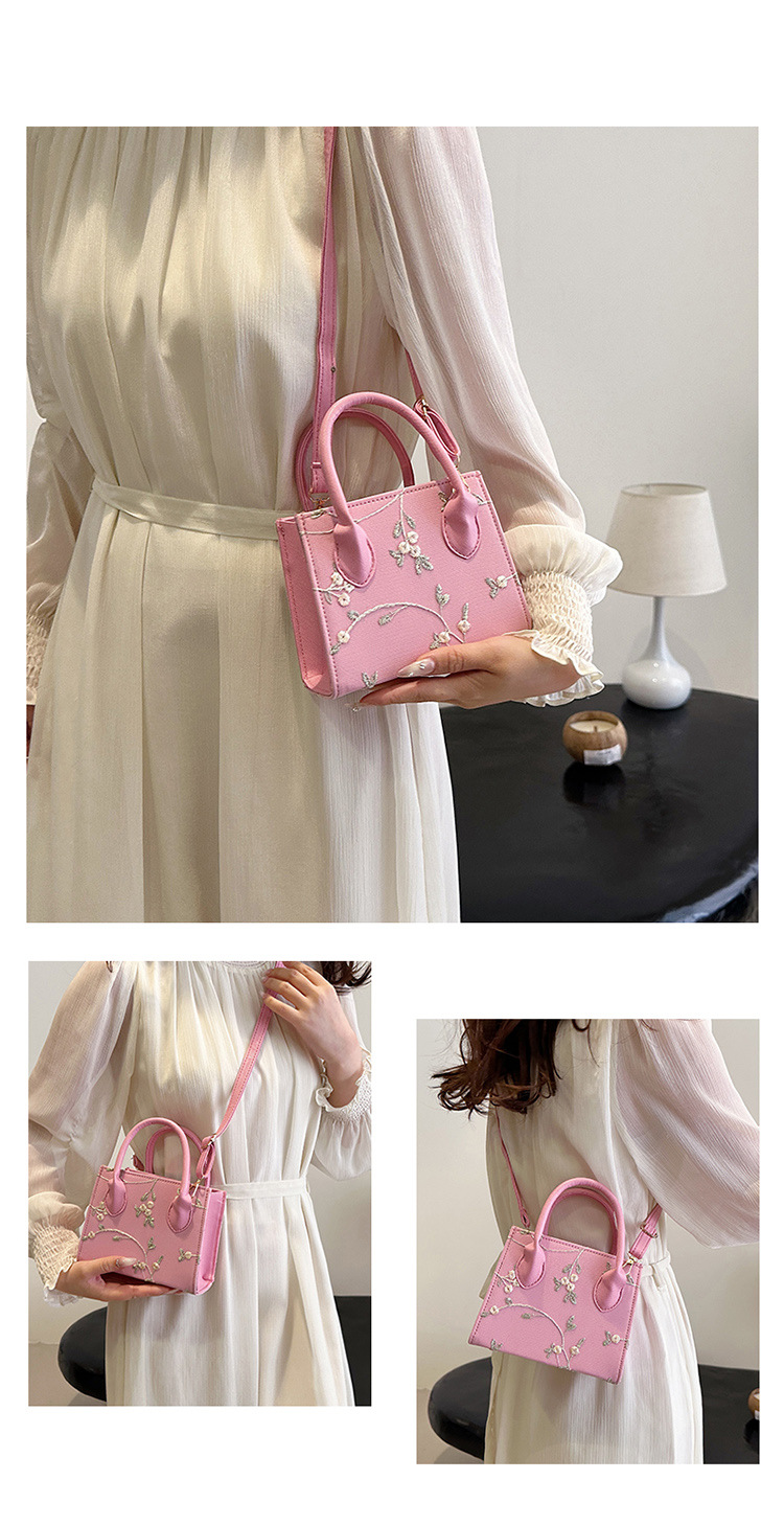 Women's Small Pu Leather Flower Streetwear Zipper Shoulder Bag display picture 3