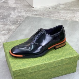 1:1ԭ��ԭ�к�ɫ����ƤЬ����Ƥ�������ɫ�̄����b���^ţ����Ь