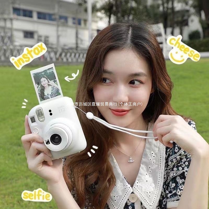 High-Quality Retro Ccd Camera with High Pixel Rating, Portable for Travel, Ideal as a Birthday Gift