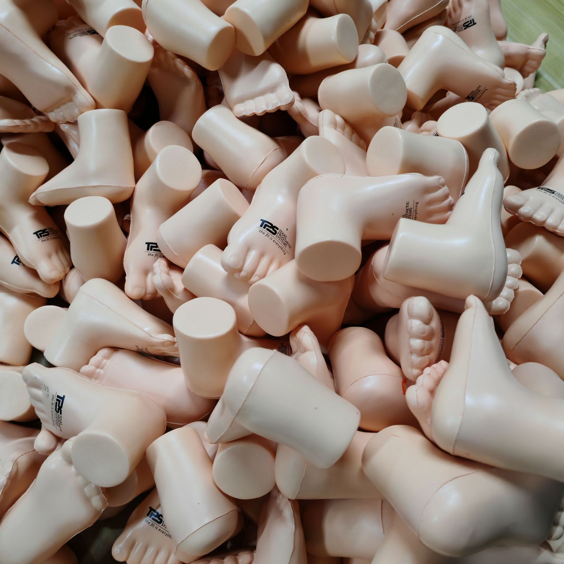 Simulated sole 102*60mm / See details