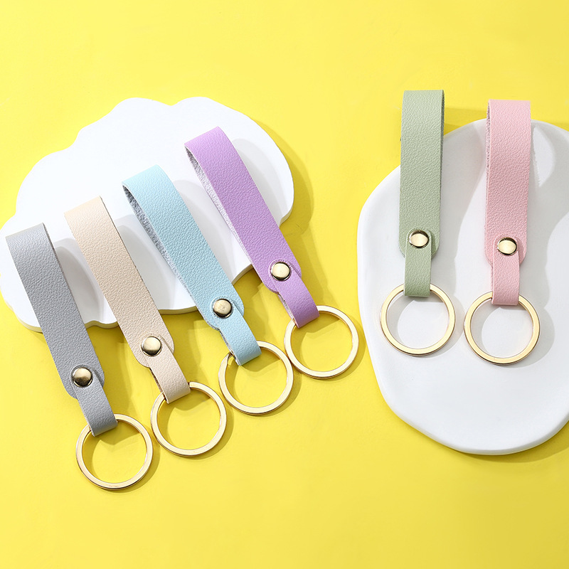 Cross-border PU leather key chain diy personality key chain bag pendant accessories men and women car key chain customization