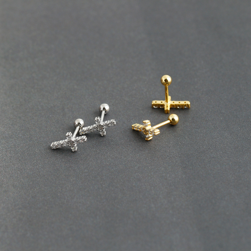 Style Simple Traverser Argent Sterling Incruster Zircon Boucles D'oreilles 1 Paire display picture 8