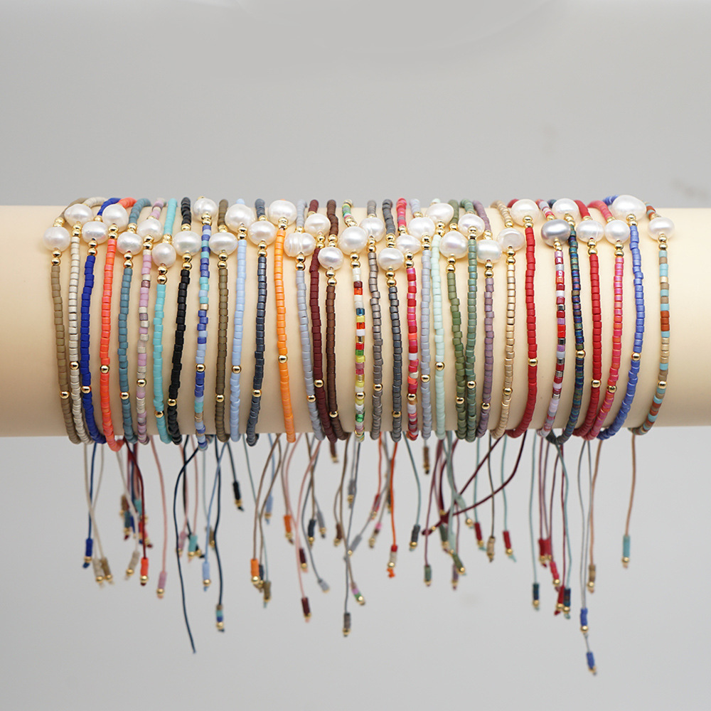 Beaded Material 1 Piece Simple Style Circle Beaded Irregular Pearl Women's Bracelets