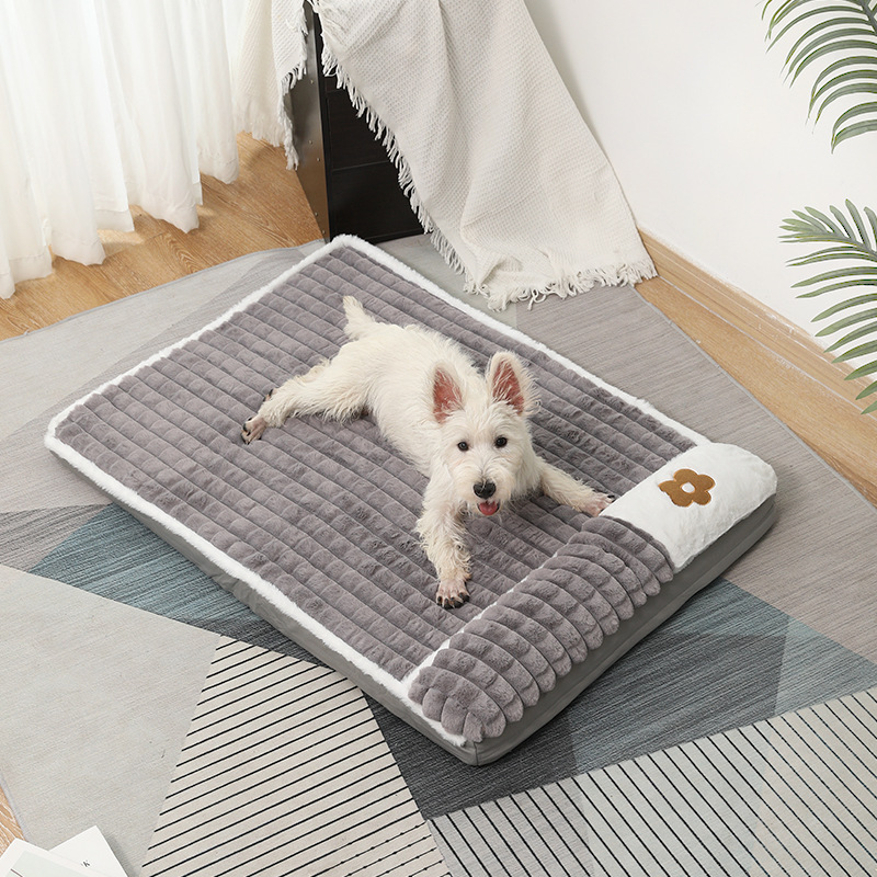 Nueva estera del perro Four Seasons Universal Kennel dormir desmontable y lavable estera del piso del perro estera para dormir mascota anti-desgarro