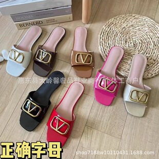 ���Q�r��V����ЬŮ�����ɫ�ļ����e�⴩һ����Ůʽ��Ь�羳���l