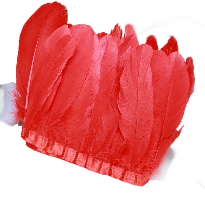 Fábrica directa pequeña serie de plumas rojas DIY accesorios accesorios de artesanía ropa accesorios escenario plumas
