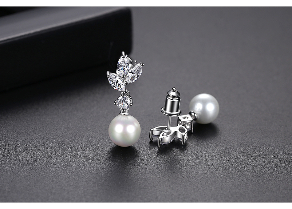 1 Pair Quantity Holiday, Daily Occasion 1 Pair Lady Leaf Artificial Pearl Copper Plating Inlay Zircon Drop Earrings