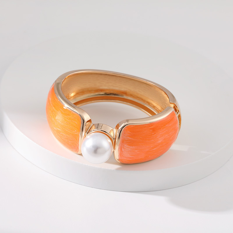56g Weight Bangle Classification Alloy Chain Material 1 Piece Quantity Daily, Street Occasion Alloy Material Geometric Pattern All Seasons Season Women's Gender Plating Design Vintage Style, Classic Style Style Vintage Style Classic Style Geometric Alloy Bangles Wholesale 11