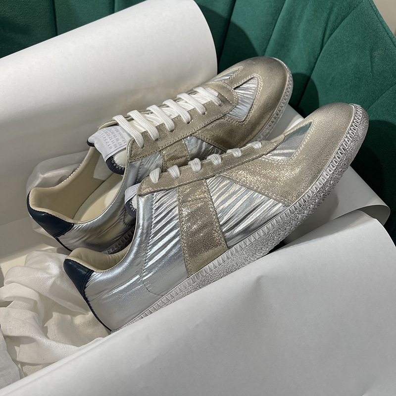 M Gila mm6 女性用道徳トレーニングシューズ 2025 新しい第一層牛革生ゴムアウトソール男性と女性のための快適なカジュアルスニーカー