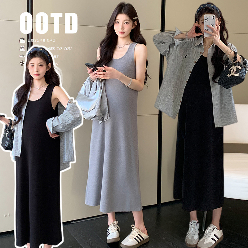 Maternity dress for autumn, trendy new French-style loose sunscreen shirt and camisole dress two-piece set for spring and autumn Maternity dress for autumn, trendy new French-style loose sunscreen shirt and camisole dress two-piece set for spring and autumn