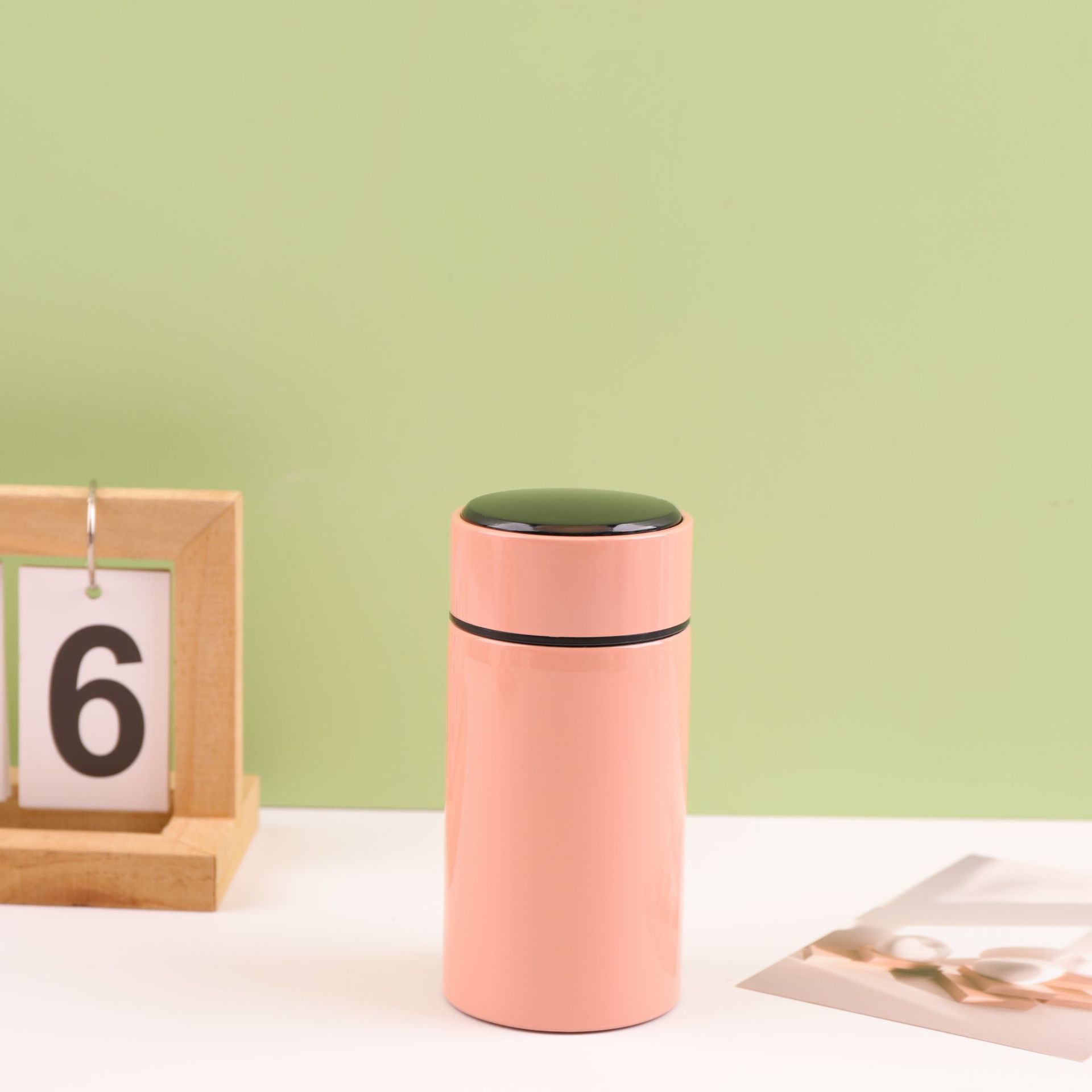 Taza de vacío de acero inoxidable transfronterizo mini taza de bolsillo estilo ins pantalla inteligente niños y niñas estudiante taza de agua regalo