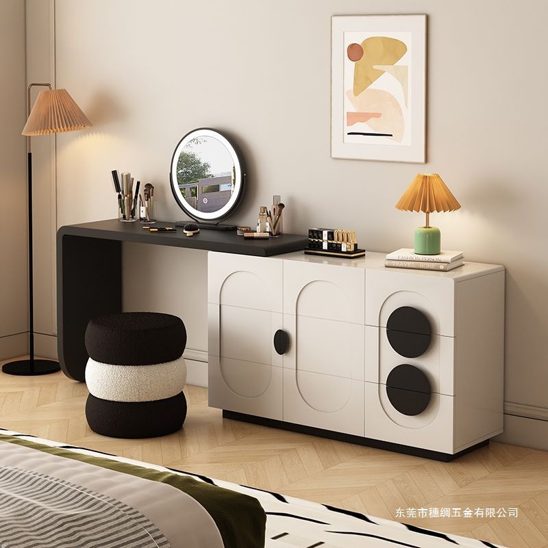 French Retro Solid Wood Dresser and Cupboard Integrated Modern Simple Master Bedroom High-End Black and White Desk Makeup Cabinet