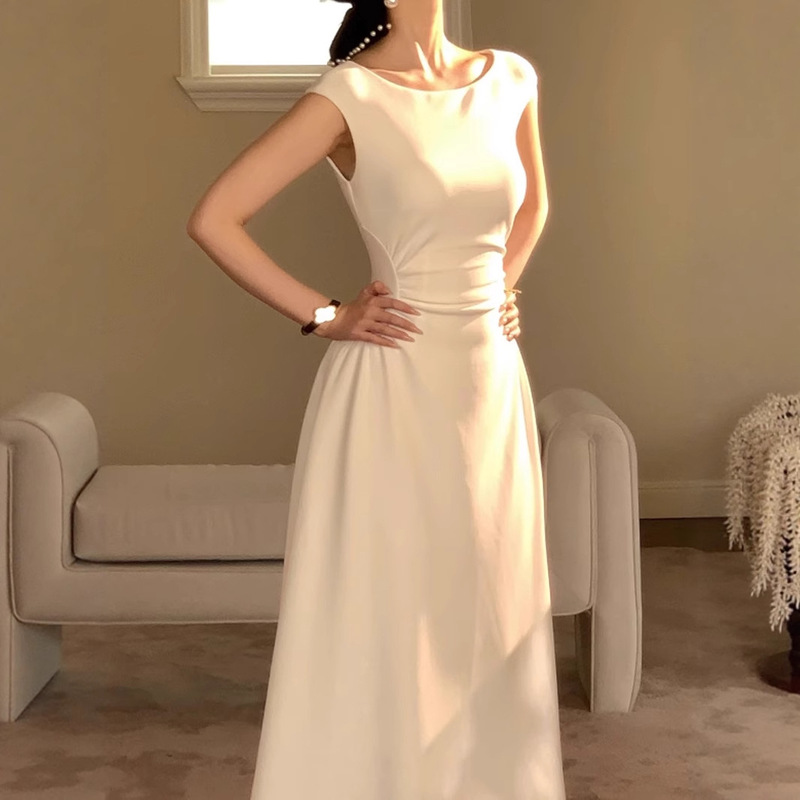 2026 Summer New Style French-Style Elegant Waist-Cinching Dress with Cut-Out Shoulders, Fitted Sleeves, and Off-The-Shoulder Neckline 2.0 New Version