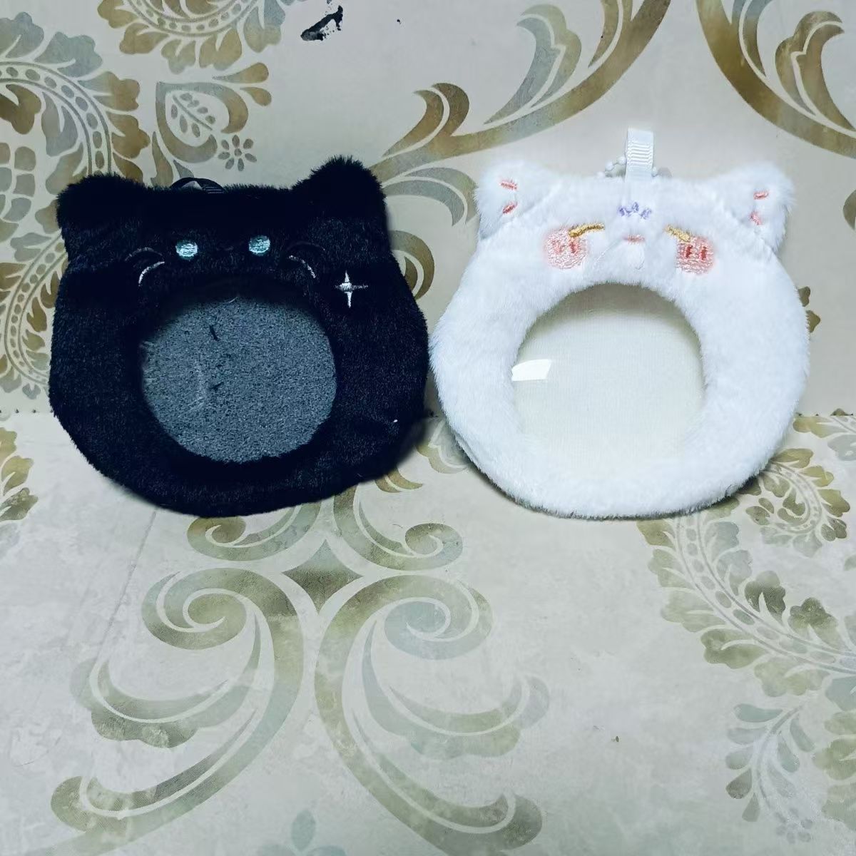 El pequeño libro rojo es el mismo tipo de bolsa de peluche de Mao Fox, bolsa de almacenamiento, bolsa de exhibición transparente, bolsa de protección de grano para estudiantes.