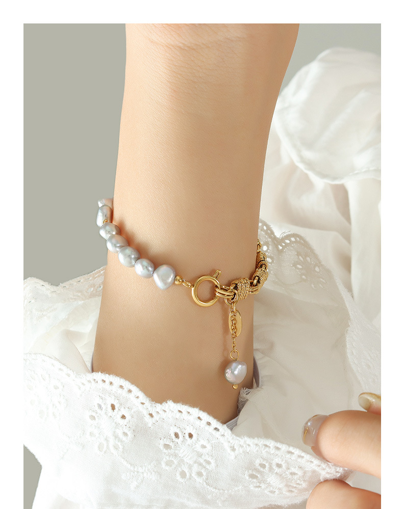 Fashion Geometric Brass Plating Pearl Bracelets display picture 3