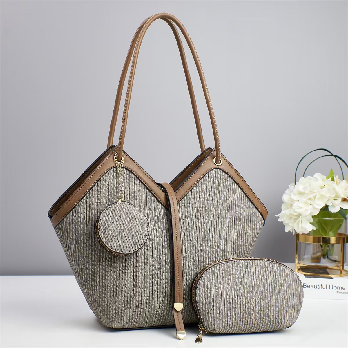 Hermoso bolso de hombro, bolso de mujer, bolso de mujer, temperamento universal, nuevo bolso coreano, moda para mujeres