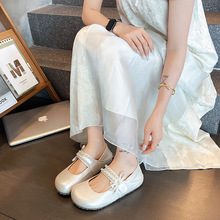 �����߬�����ŮЬ2025���¿ʽ�����Y����\�چ�Ь��ȹ��СƤЬ