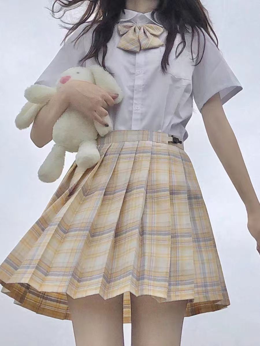 Плавающий лун + (белая рубашка с короткими рукавами + галстук-бабочка)