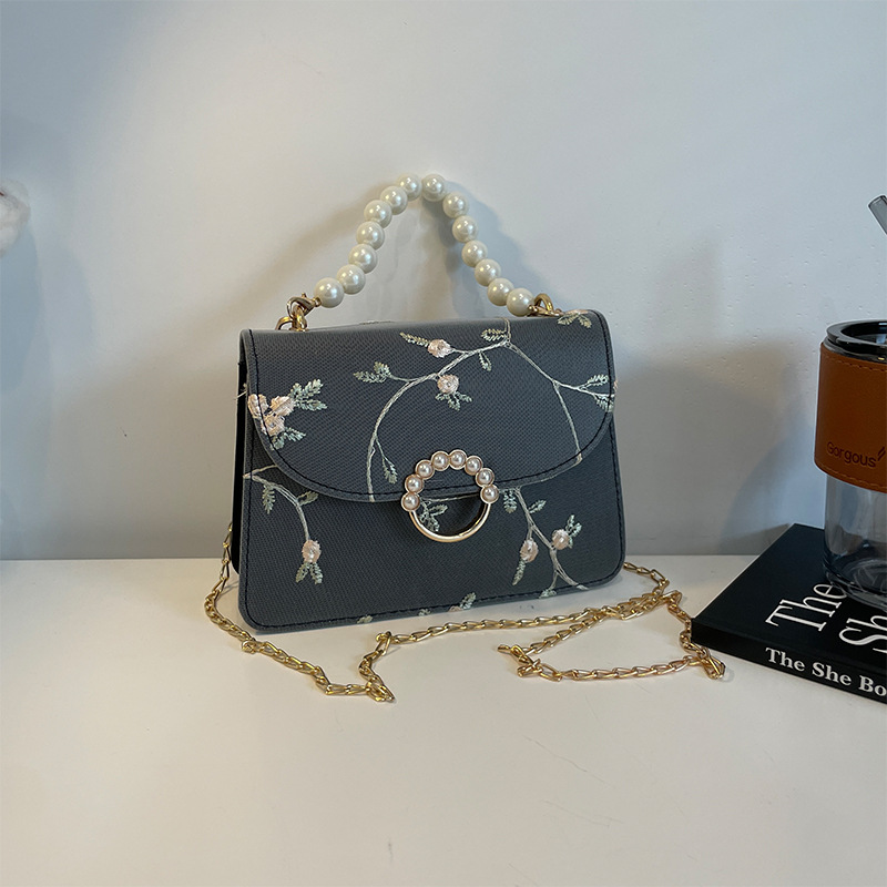 Bolso cuadrado de mano de perlas de moda simples bolso cuadrado de mujer 2024 nueva cadena de encaje de moda bolso cuadrado oblicuo de un hombro