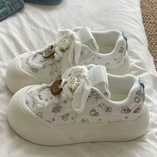 可爱卡通印花小白鞋女款2025新款秋季透气厚底面包鞋运动休闲板鞋