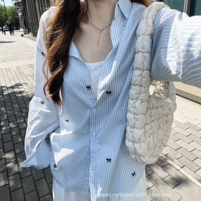 Popular Autumn New Age-Reducing Striped Shirt for Women, Korean Style Loose Casual Shirt, Long-Sleeved Sun Protection Jacket Popular Autumn New Age-Reducing Striped Shirt for Women, Korean Style Loose Casual Shirt, Long-Sleeved Sun Protection Jacket