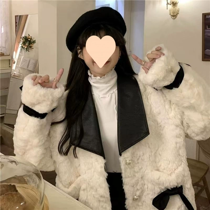 Куртка, демисезонное бархатное короткое тёплое джинсы, стиль Chanel, высокий класс, оверсайз