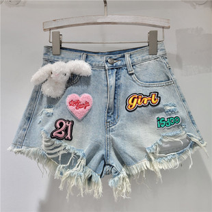Ripped Raw Edge Denim Hot Pants for Women 2025 Summer New High-Waist Slim Versatile Letter Patch Wide-Leg Shorts