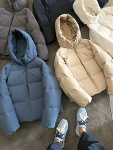 日单2025冬季新款90白鸭绒短款羽绒服女宽松面包服连帽外套469896