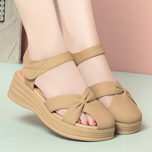 ����ļ�ŮЬܛƤ���mɳ��Ь��Ů���⴩ܛ�׋�����Ь�p��һ�����l