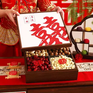 结婚早生贵子喜枣盒喜糖干果盒果盘收纳盒订婚乔迁四宫格摆盘礼盒