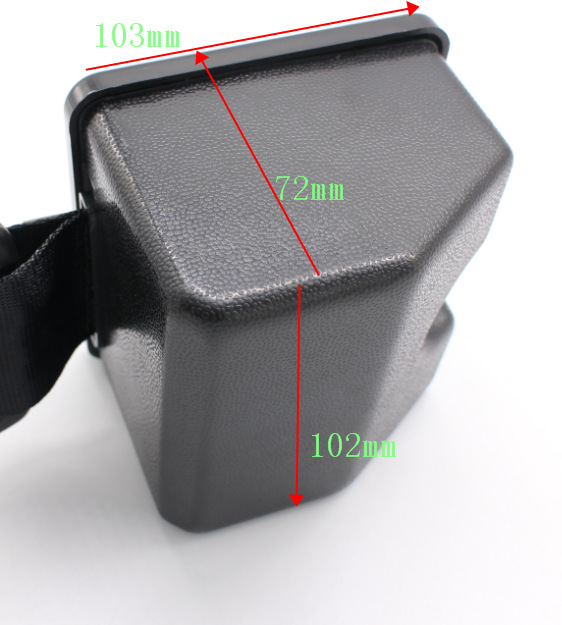 Automatically retractable two-point seat belt for cars, buses, and forklifts, with emergency locking function