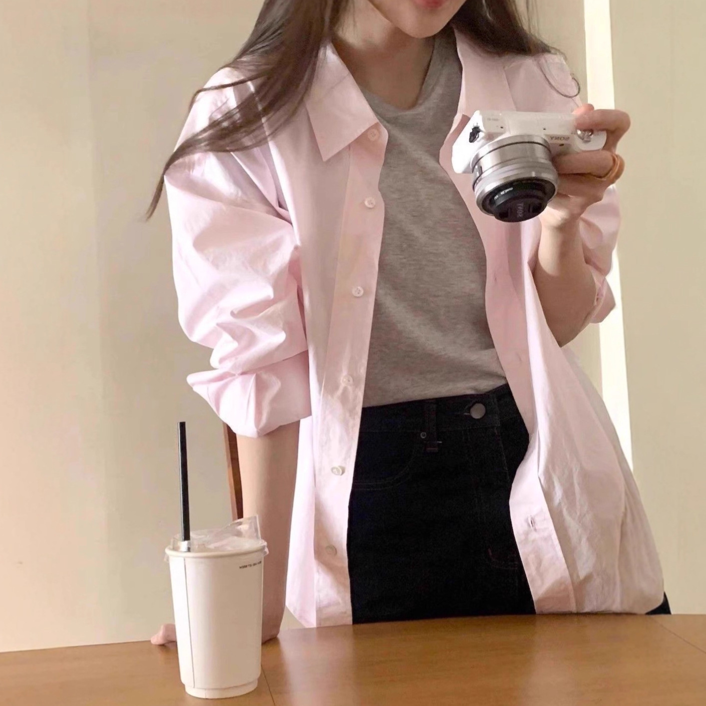 韩系百搭浅粉色衬衫女设计感秋冬季外穿小众时尚翻领纯色打底衬衣