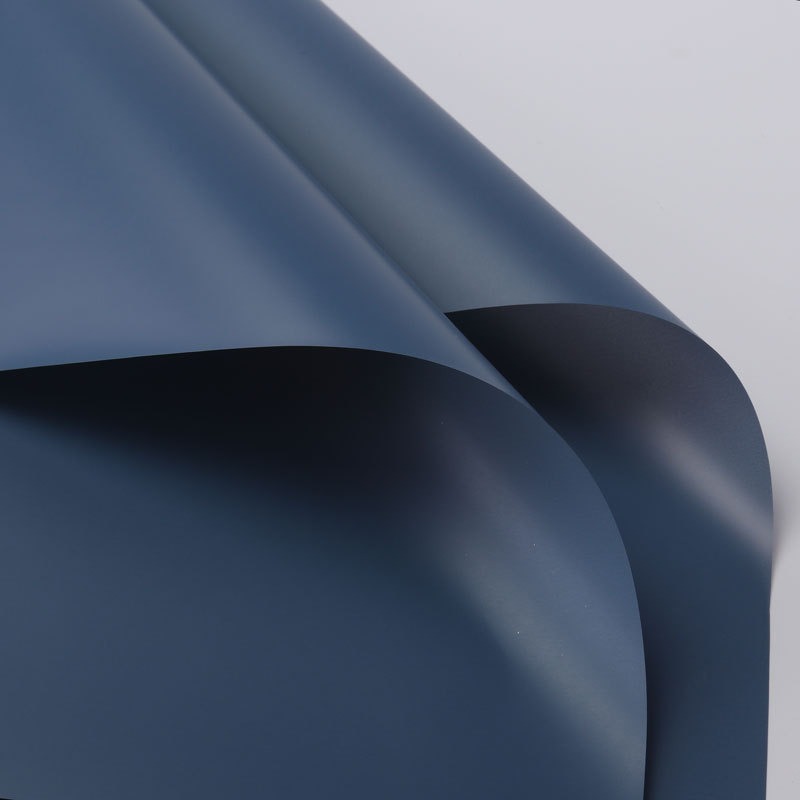 Papel de embalaje de flores de alta calidad al por mayor Papel Ouya impermeable de dos colores al por mayor Fabricante de papel de flores de bolsa de regalo hecho a mano creativo