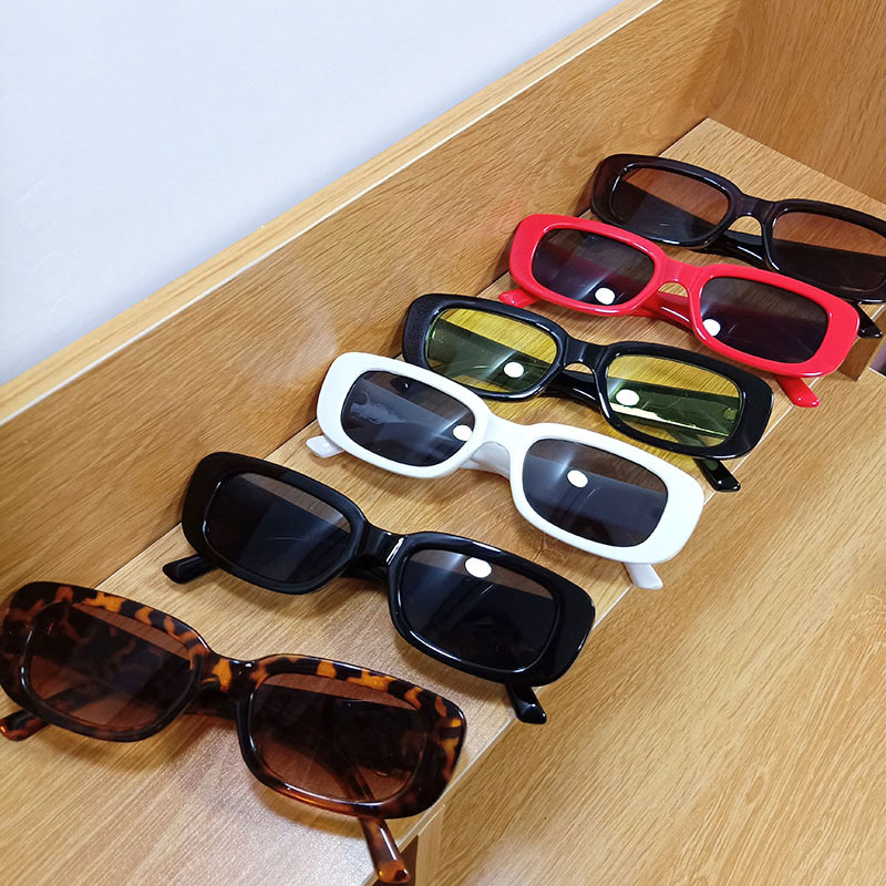 Koreanische Neue Uv-schutz-sonnenbrille Mit Kleinem Rahmen display picture 2