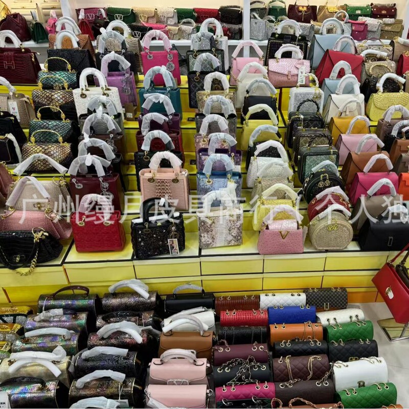 Foreign Trade Fashion Handbags for Women, Guangzhou Miscellaneous Women's Bags, Wholesale Supply