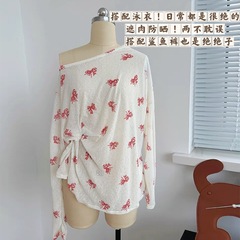 水着の日焼け止め服の長袖はゆったりしていて、肉を隠して腹を隠します。