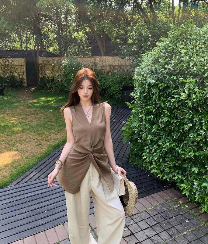 洋風オールドマネースタイルレディース夏Vネックウエストベストノースリーブトップストレートワイドレッグパンツの2点セット|undefined