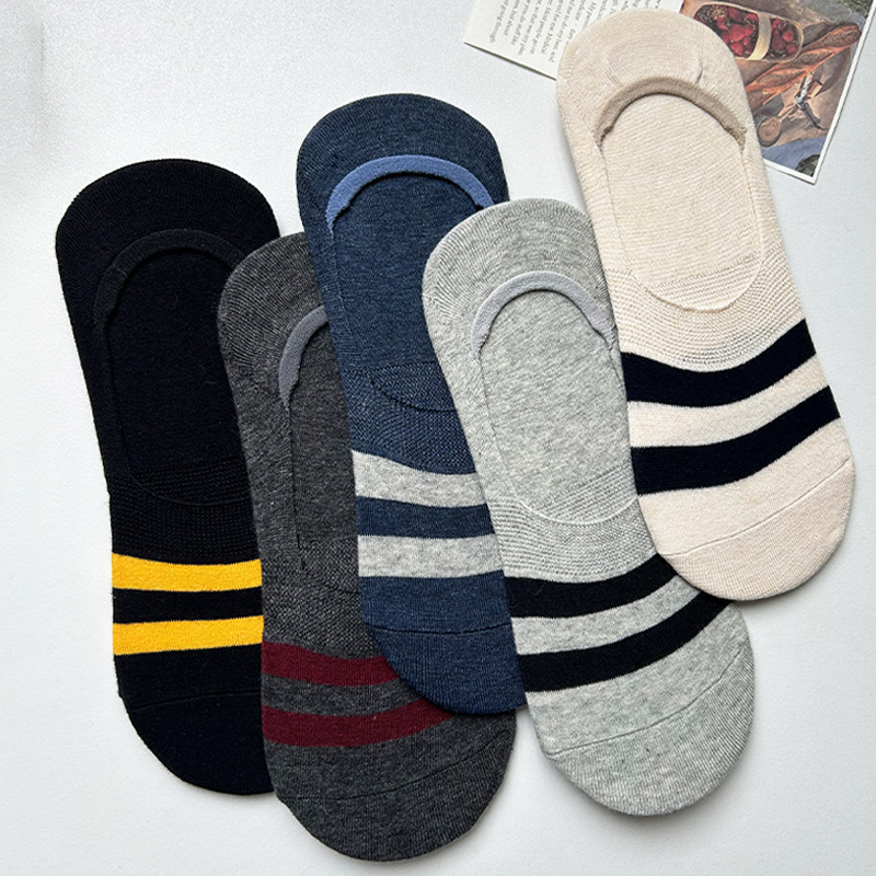 Calcetines de hombre calcetines de hombre absorbentes de sudor boca baja calcetines invisibles antideslizantes tacón verano Delgado calcetines de barco de hombre fábrica al por mayor