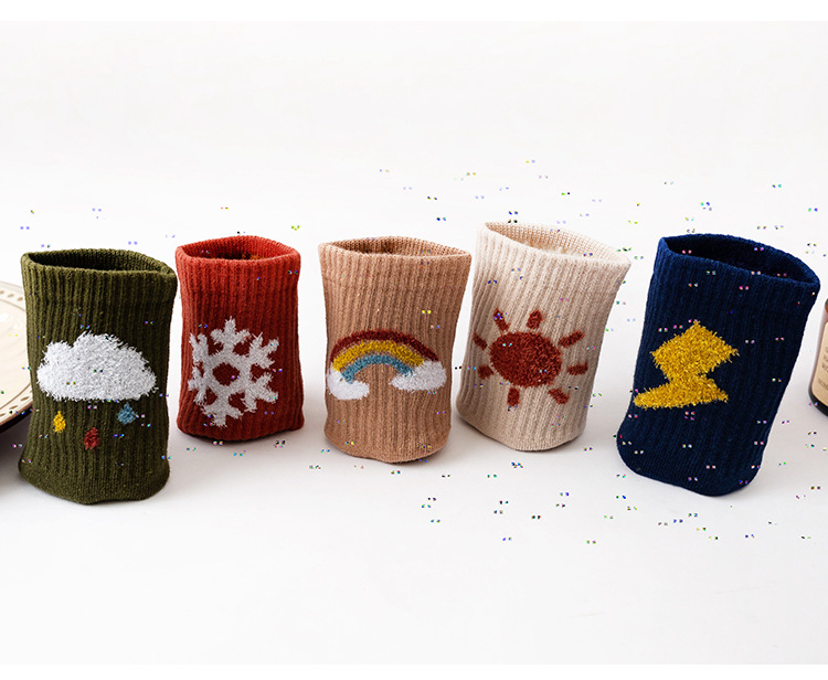 Micro-Elastic Elasticity A Pair Quantity Daily, Street Occasion Comfort Function Women's Casual Simple Style Rainbow Lightning Snowflake Nylon Cotton Crew Socks A Pair