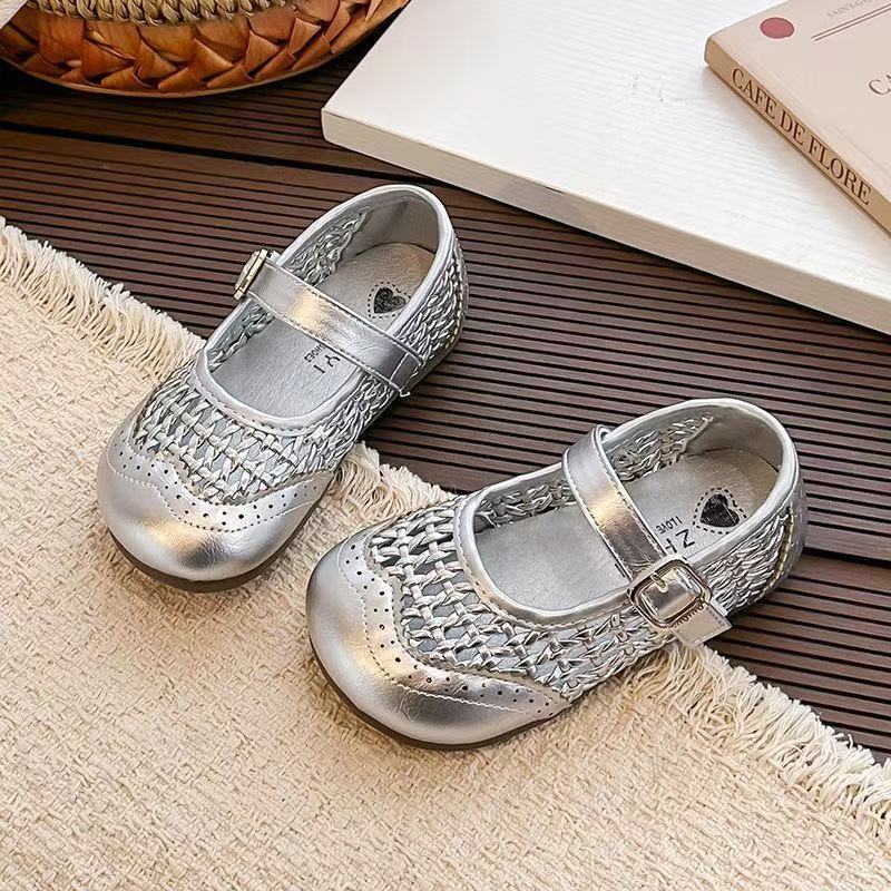 Zapatos de moda para niñas versátiles 2026 verano nuevos zapatos casuales transpirables para niños zapatos marizhen image 8