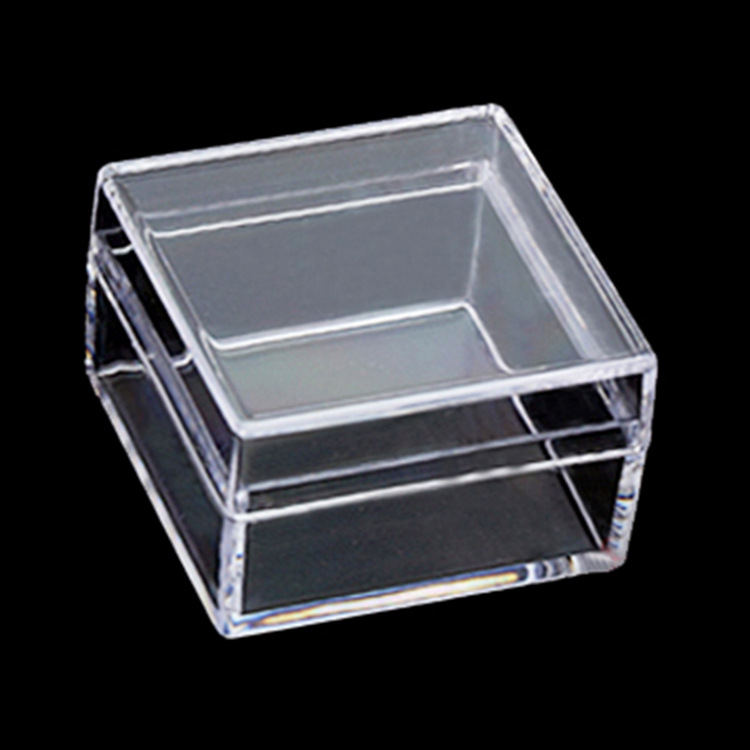 Square storage box