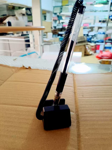 Desk pen gel pen fixed desktop cabinet water pen Bank