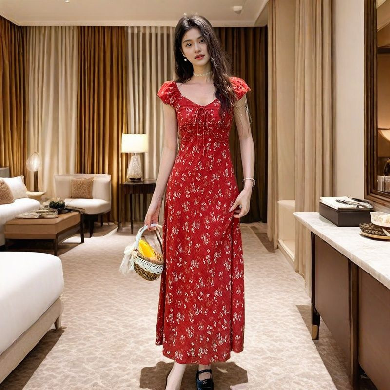法式泡泡袖V领碎花连衣裙女夏季收腰显瘦高级感度假风气质长裙|undefined